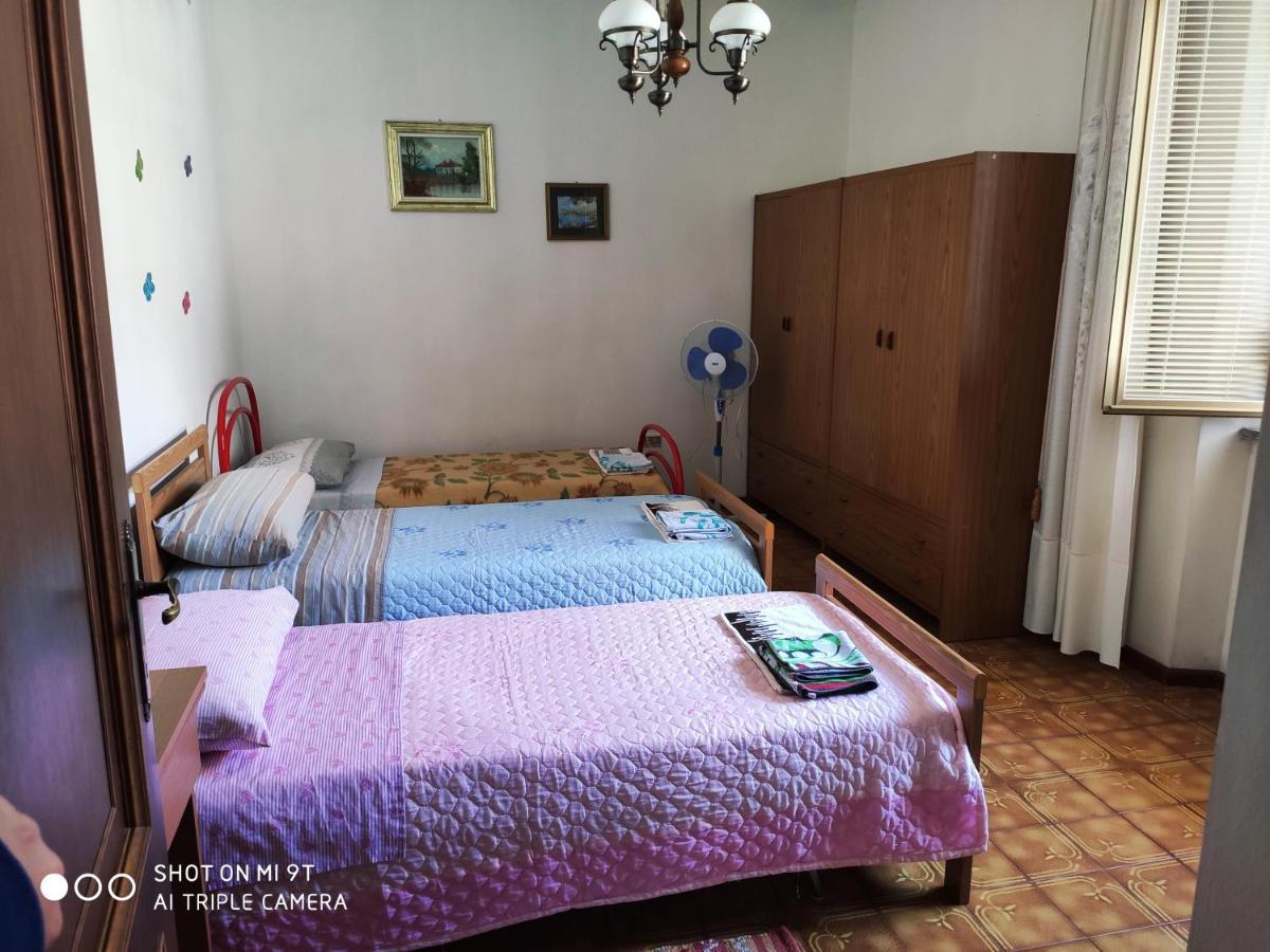 Apartment Via Montenegro Ghilarza Екстер'єр фото
